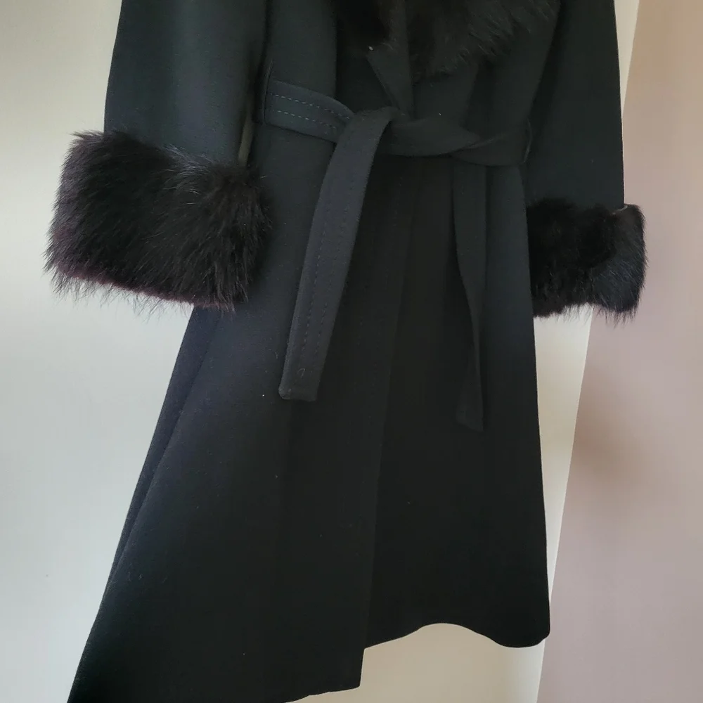 Vintage 70s Penny Lane Style Black Wool Trench Coat with Fur Trim - Picture 5 of 11
